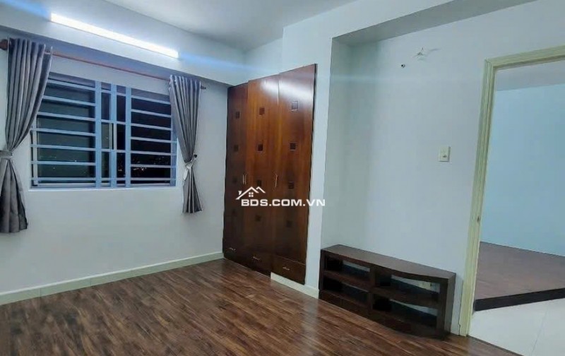 C/c Screc, 100m2, 3PN, 2WC, Nội thất, Trường Sa, P12, Q3, Nhà mới.