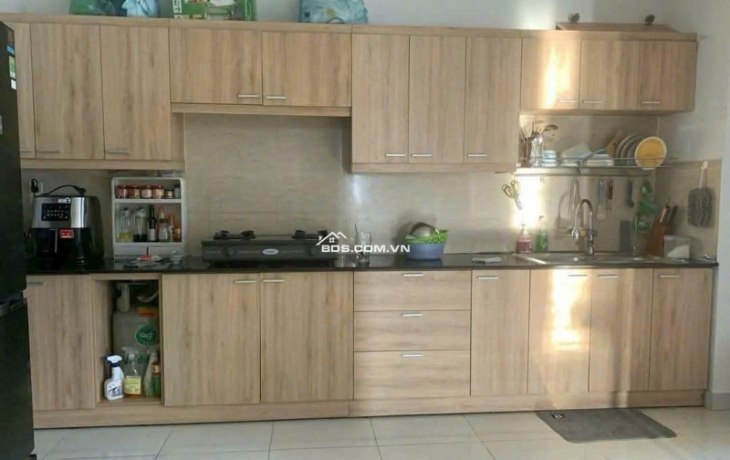 C/c Nguyễn Phúc Nguyên, Q3, 100m2, 3PN, 2WC, Nôi thất, 15tr/th.