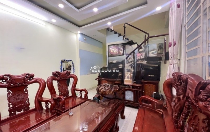 CHỈ 6,9 TỶ SỞ HỮU DT:106M2-NHÀ 3 TẦNG-HXH NGUYỄN VĂN TĂNG,Q9