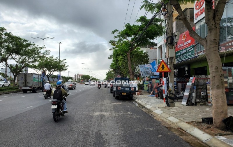 CHO THUÊ NHÀ 50m2  MẶT TIỀN LÊ VĂN HIẾN , NGŨ HÀNH SƠN_7tr