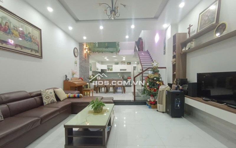 CHO THUÊ 3 TẦNG ĐƯỜNG HÓI KIỂNG-NAM HOÀ XUÂN- NGŨ HÀNH SƠN_15tr