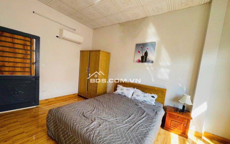 CHO THUÊ NHÀ 3 TẦNG KIỆT Ô TÔ ĐINH THỊ HOÀ , SƠN TRÀ_12tr