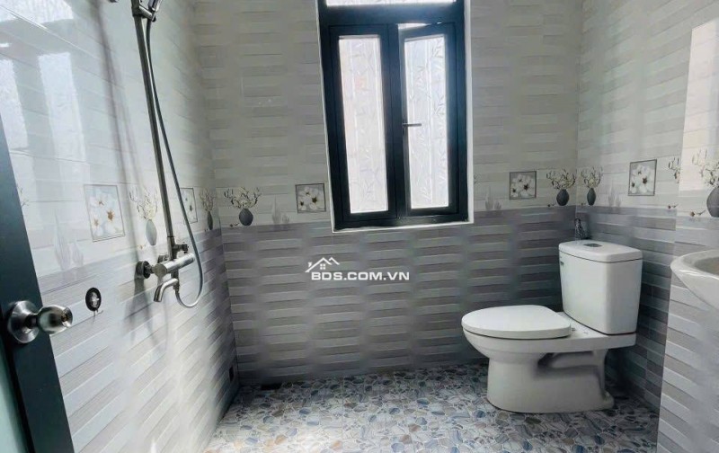 CHO THUÊ NHÀ 3 TẦNG KIỆT Ô TÔ ĐINH THỊ HOÀ , SƠN TRÀ_12tr