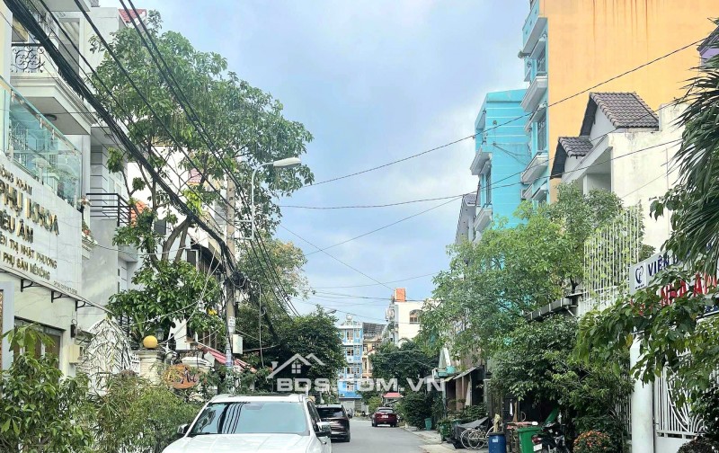 Nguyễn văn Khối, đường 10m, 85m², Ngang 5m x17, 5 tầng, khoán 30tr/th, 11 Tỷ