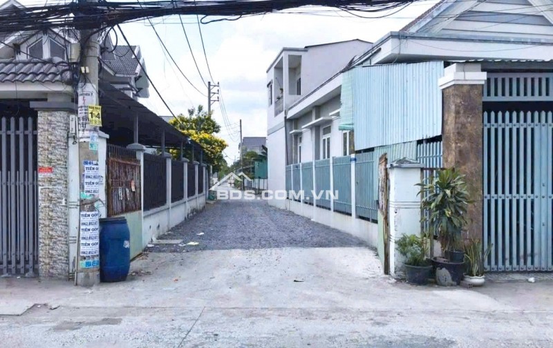 CẦN BÁN 124M2 ĐẤT THỔ CƯ HẺM XE TẢI GẦN BV NHI ĐỒNG - GIÁ: 4TY1