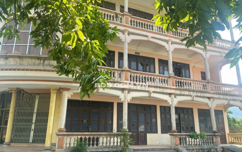 ‼Bán gấp 833m2 Đất Thổ Cư Sẵn Nhà 3 Tầng Lô Góc QL6 Kỳ Sơn - Cách Sân Golf Hilltop 500m - tại thị trấn Kỳ Sơn, Hòa Bình