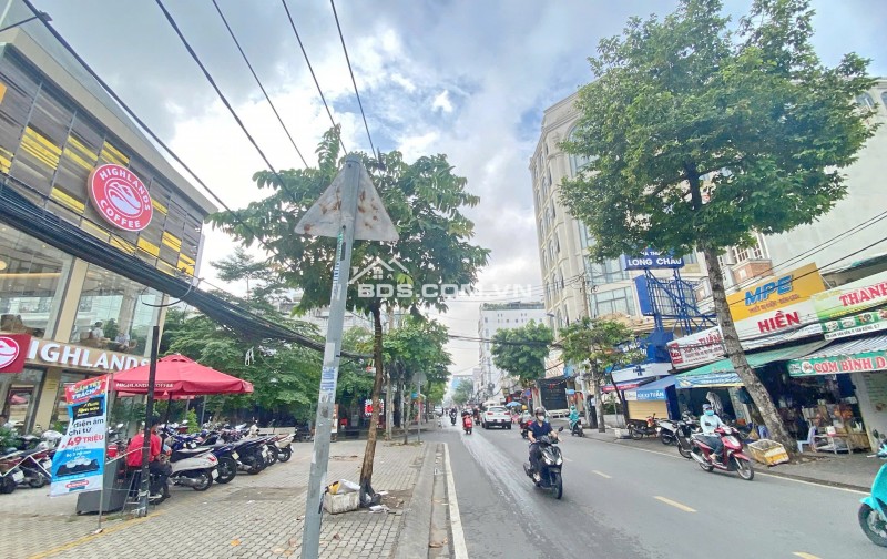 BÁN TOÀ NHÀ CHDV MẶT TIỀN LÂM VĂN BỀN. P. TÂN KIỂNG. QUẬN 7