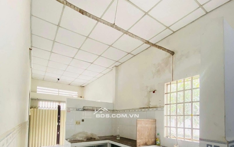 Cần Bán Gấp Nhà Cấp 4 Siêu Rộng Cây Chôm Mỹ Khánh – 139m² Ngang 8m, Sổ Hồng Riêng, Giá Chỉ 720 Triệu