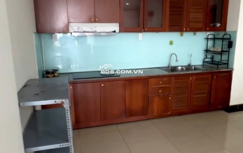 BÁN CHCC GIAI VIỆT PHƯỜNG CHÁNH HƯNG QUẬN 8, DT115M2, SHR, 5.1 TỶ. LH:0906759585.