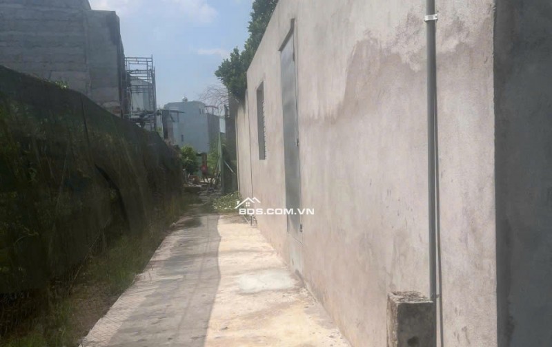 Bán 223m2 đất thổ cư 2 mặt tiền Phước Lý, Cần Giuộc, Long An, Giáp Bình Chánh, 3.9tỷTL Lh:0908242626, 0904413938.