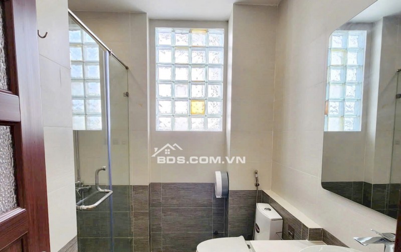 Nhà đẹp hiện đại Mặt Tiền Đường Số Khu CXNH. Quận 7