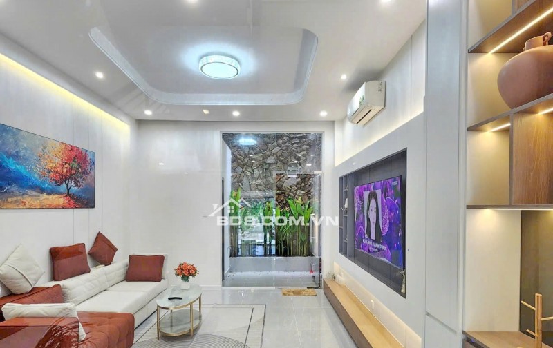 Nhà đẹp hiện đại Mặt Tiền Đường Số Khu CXNH. Quận 7