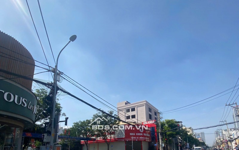 CHO THUÊ SIÊU GÓC MẶT TIỀN KINH DOANH NGUYỄN THỊ THẬP. QUẬN 7