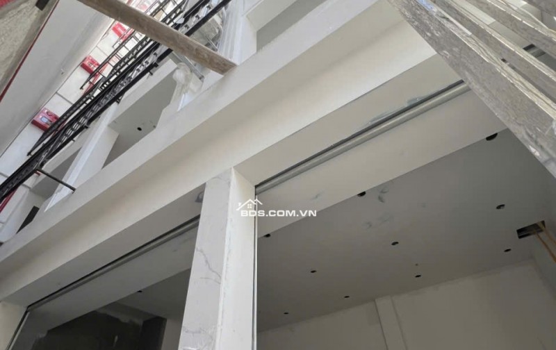 Bán Toà chung cư mini 69m2, 6 Tầng -Thang máy - tổng 18 phòng khép kín – pháp lý sạch – 14.9 tỷ.