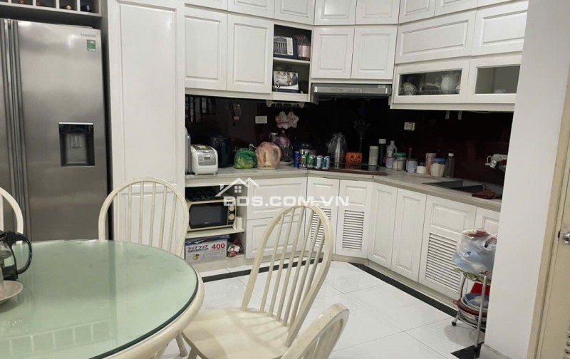 BÁN NHÀ PHỐ THÁI HÀ -61M2 -4 TẦNG – MẶT TIỀN 4.6 – 16.8 TỶ