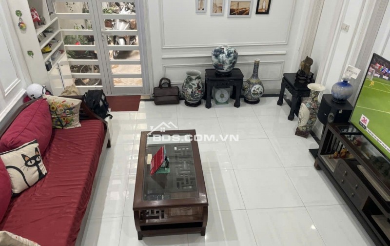 BÁN NHÀ PHỐ THÁI HÀ -61M2 -4 TẦNG – MẶT TIỀN 4.6 – 16.8 TỶ