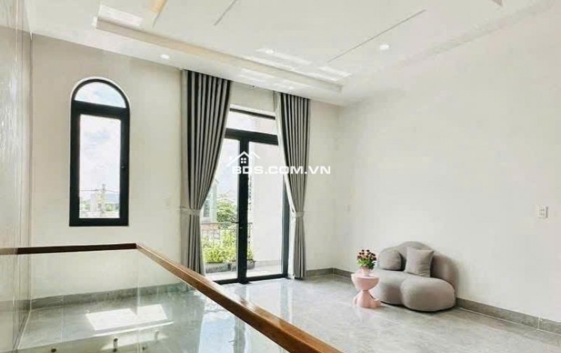 * Bán Nhà 1 Trệt 1 Lầu Phường Tân Phong,Ngay Chợ Tân Phong Giá Chỉ 3 Tỷ 990*