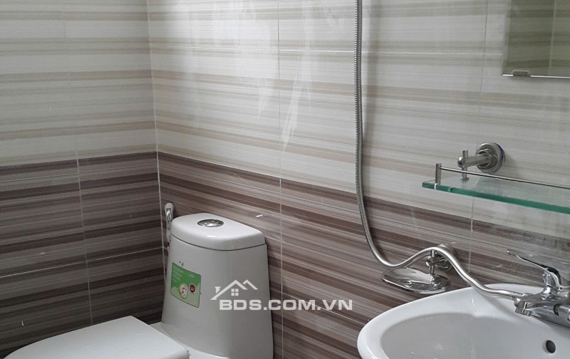 Cho thuê CCMN siêu sang phố Nguyễn Đình Hoàn Cầu Giấy, từ 3.2tr/th Lh:0913506880.