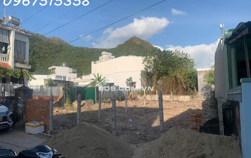 Bán nhanh lô đất 178m2– Hẻm Nguyễn Chích, Vĩnh Hoà- cách đường Điện Biên Phủ chỉ 100m