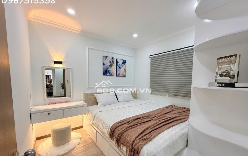 Bán căn hộ 2 phòng ngủ Mường Thanh Viễn triều - View xéo biển- giá chỉ hơn 2 tỷ