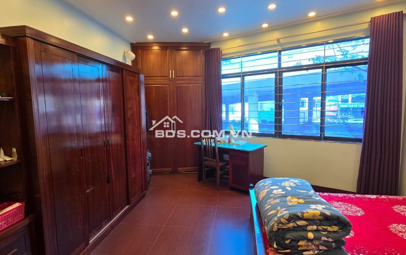 Bán Nhà Riêng 38m2, Xây 5 Tầng, Mặt Đường Phạm Văn Đồng, Bắc Từ Liêm. Hà Nội