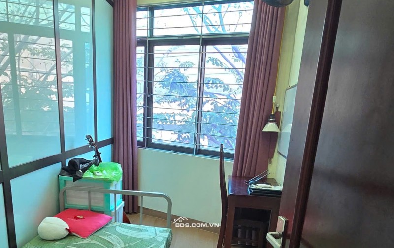 Bán Nhà Riêng 38m2, Xây 5 Tầng, Mặt Đường Phạm Văn Đồng, Bắc Từ Liêm. Hà Nội