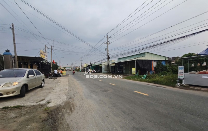 Bán lô đất thổ mặt tiền tỉnh lộ 833 giá 2 tỷ