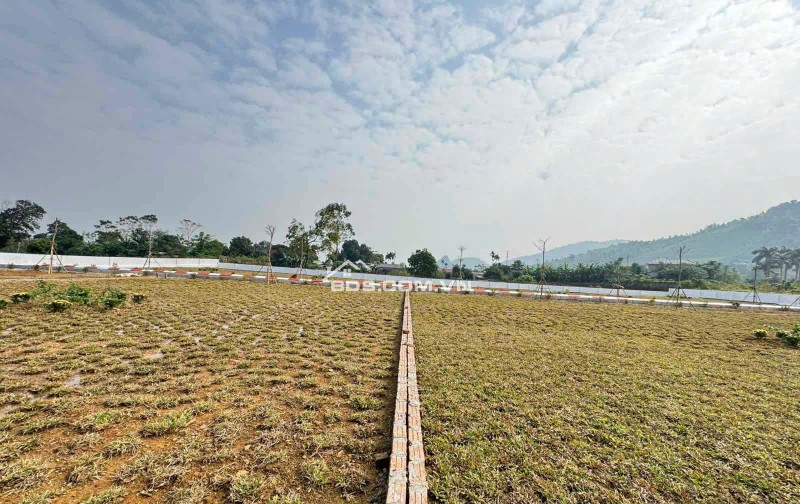 TÂM ĐIỂM NGHỈ DƯỠNG CƯ YÊN- SÁT KCN NHUẬN TRẠCH- LÔ GÓC 590M2