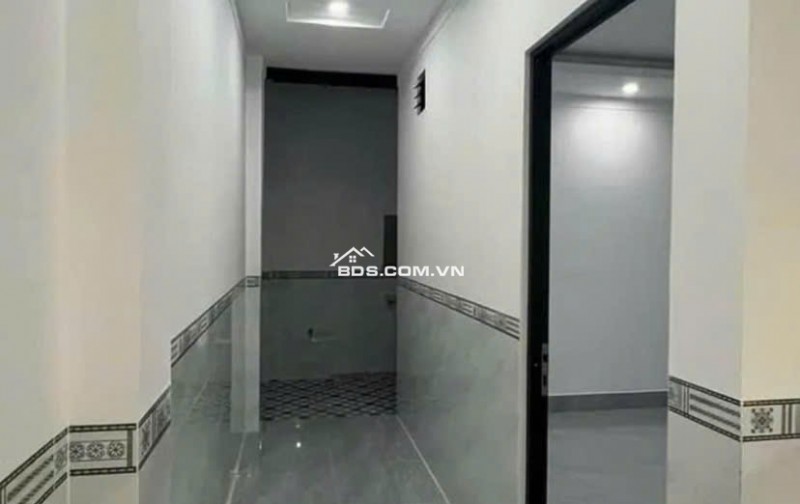  BÁN GẤP NHÀ CẤP 4 – TRUNG TÂM THỊ TRẤN CỦ CHI 880 TRIỆU 100m2