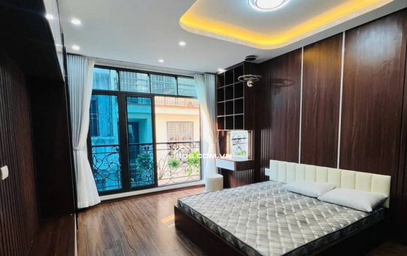 BÁN NHÀ PHÂN LÔ-LÊ TRỌNG TẤN- THANH XUÂN- 46M2- 6 TẦNG THANG MÁY – Ô TÔ VÀO NHÀ – 14.5 TỶ