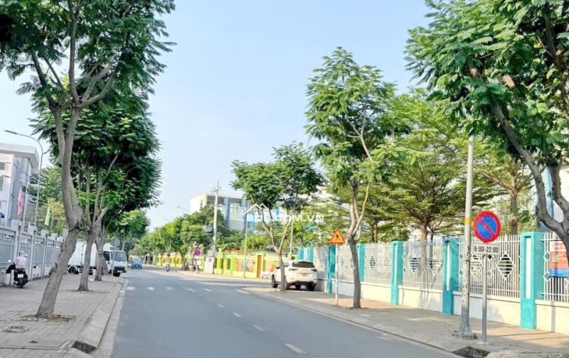 Bán 3 Lô đất liền kề Mặt Tiền Đường Số Huỳnh Tấn Phát. Quận 7