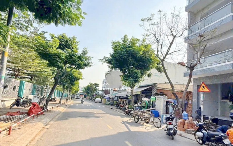 Bán 3 Lô đất liền kề Mặt Tiền Đường Số Huỳnh Tấn Phát. Quận 7