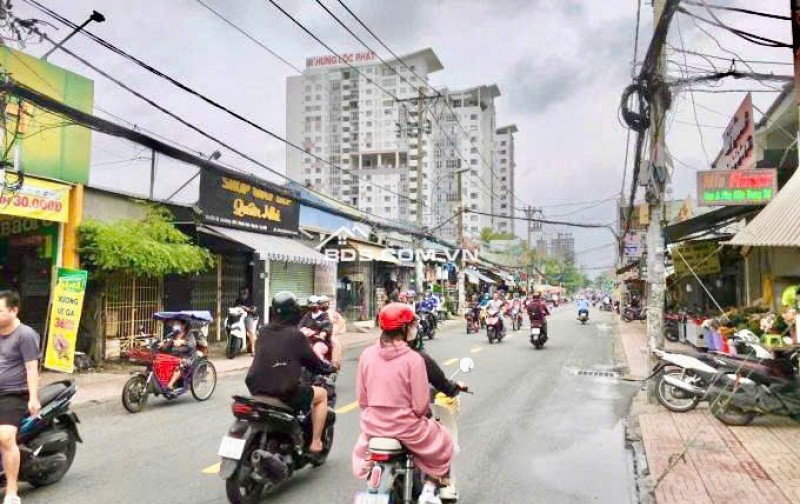 Góc 2 Mặt Tiền cực đẹp ngay chợ Tân Quy. Q7