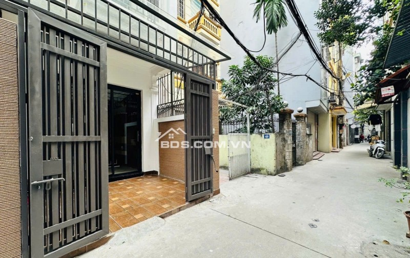 Bán nhà Quan Hoa – Cầu Giấy – 47m2 – lô góc – ngõ thông– 4 tầng – 4 ngủ- 14.2 tỷ