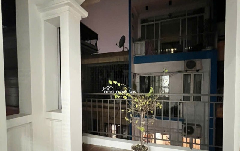 Bán nhà Quan Hoa – Cầu Giấy – 47m2 – lô góc – ngõ thông– 4 tầng – 4 ngủ- 14.2 tỷ