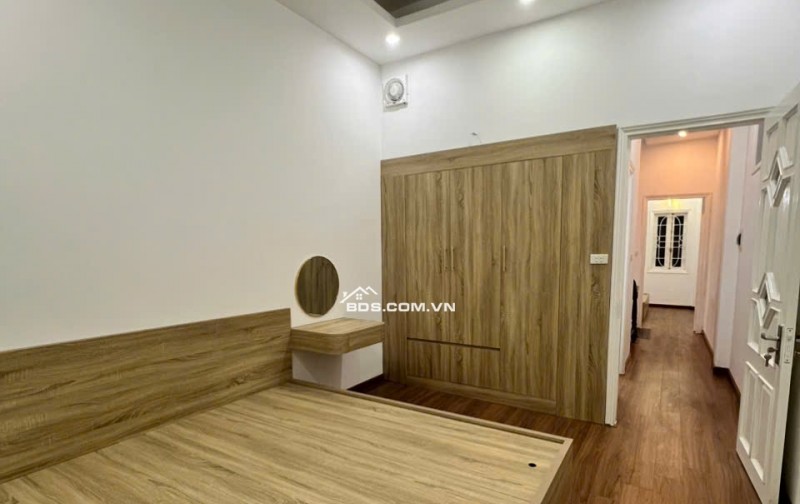 Bán nhà Quan Hoa – Cầu Giấy – 47m2 – lô góc – ngõ thông– 4 tầng – 4 ngủ- 14.2 tỷ