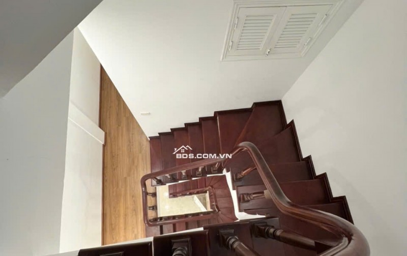 Bán nhà Quan Hoa – Cầu Giấy – 47m2 – lô góc – ngõ thông– 4 tầng – 4 ngủ- 14.2 tỷ