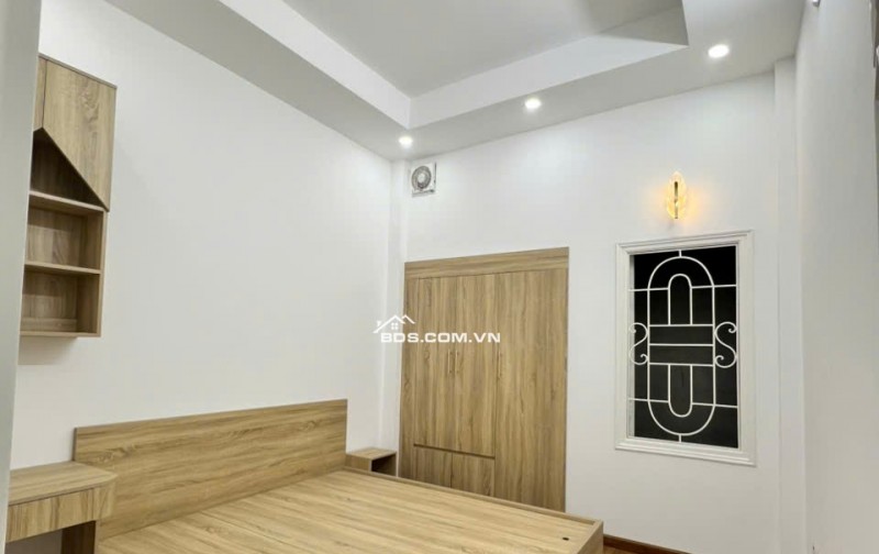 Bán nhà Quan Hoa – Cầu Giấy – 47m2 – lô góc – ngõ thông– 4 tầng – 4 ngủ- 14.2 tỷ