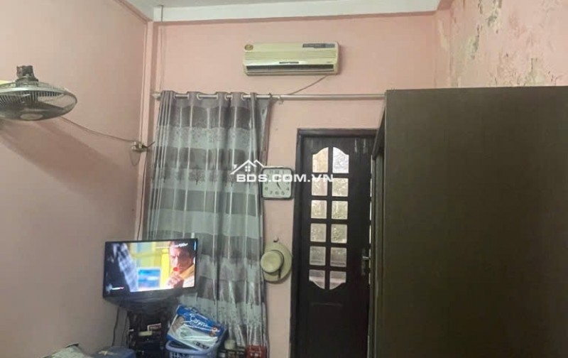 TRUNG TÂM BA ĐÌNH - MẶT PHỐ - VỈA HÈ - KINH DOANH TỐT - GIÁ HỢP LÝ - BAY NH