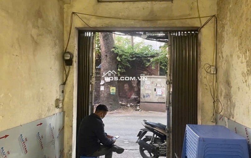 TRUNG TÂM BA ĐÌNH - MẶT PHỐ - VỈA HÈ - KINH DOANH TỐT - GIÁ HỢP LÝ - BAY NH