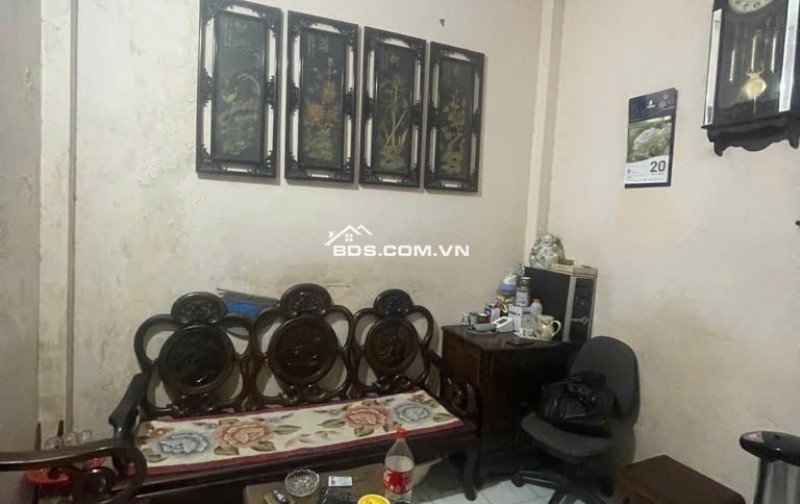 TRUNG TÂM BA ĐÌNH - MẶT PHỐ - VỈA HÈ - KINH DOANH TỐT - GIÁ HỢP LÝ - BAY NH