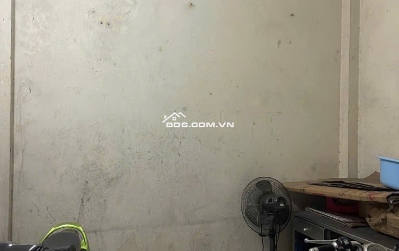 TRUNG TÂM BA ĐÌNH - MẶT PHỐ - VỈA HÈ - KINH DOANH TỐT - GIÁ HỢP LÝ - BAY NH