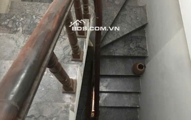 MẶT PHỐ VIP- KINH DOANH ĐA DẠNG - HÁI LỘC GIỮ TIỀN