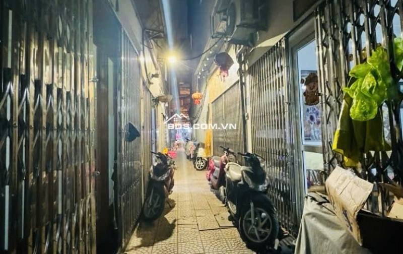 NHÀ ĐẸP CHẮC CHẮN CHỦ TỰ XÂY - KHÁCH MUA VỀ Ở NGAY - 20M RA MẶT PHỐ Ô TÔ TRÁNH - MẶT TIỀN RỘNG 2 MẶT THOÁNG