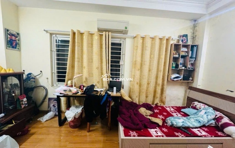 NHÀ ĐẸP CHẮC CHẮN CHỦ TỰ XÂY - KHÁCH MUA VỀ Ở NGAY - 20M RA MẶT PHỐ Ô TÔ TRÁNH - MẶT TIỀN RỘNG 2 MẶT THOÁNG