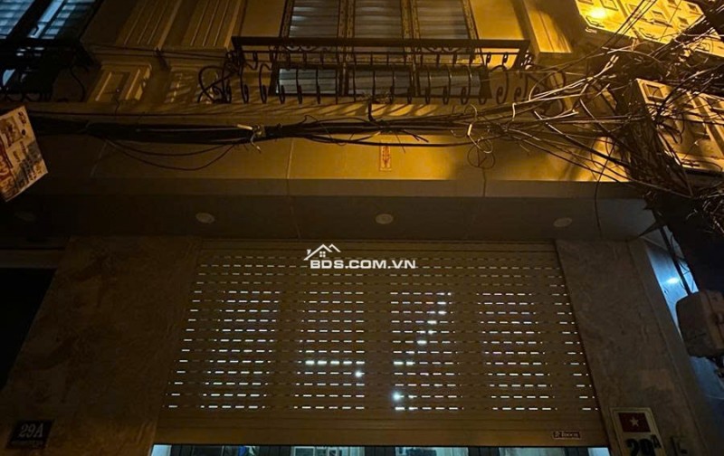 BÁN GẤP NHÀ  LĨNH NAM  GẦN CHỢ ĐẦU MỐI ĐỀN LỪ, NHÀ ĐẸP Ở NGAY DT 38M GIÁ 8X TỶ GẦN CÁC TRƯỜNG ĐẠI HỌC