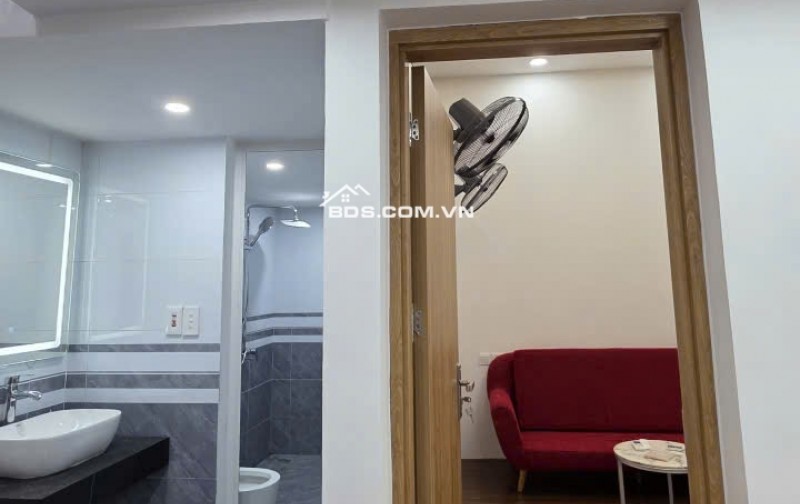 Bán nhà chính chủ ngõ Đào Tấn, diện tích rộng, 5.4 tỷ