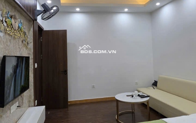 Bán nhà chính chủ ngõ Đào Tấn, diện tích rộng, 5.4 tỷ