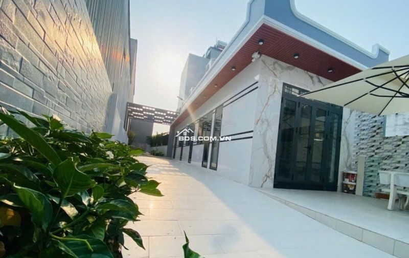 NHÀ TRỆT SÂN VƯỜN 170m2 HUỲNH TẤN PHẤT - NGANG 7M CỰC HIẾM -XE HƠI NGỦ SÂN- GIÁ 6.9 TỶ