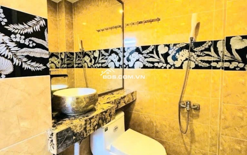 Bán nhà ngõ 10 Ni Sư Huỳnh Liên, Tân Bình: 46m2, 3 tầng, 4PN, 5,6 tỷ, sổ hồng trao tay, giá hời cho gia đình trẻ! 0943166831 - Thảo Nguyên nhà đẹp